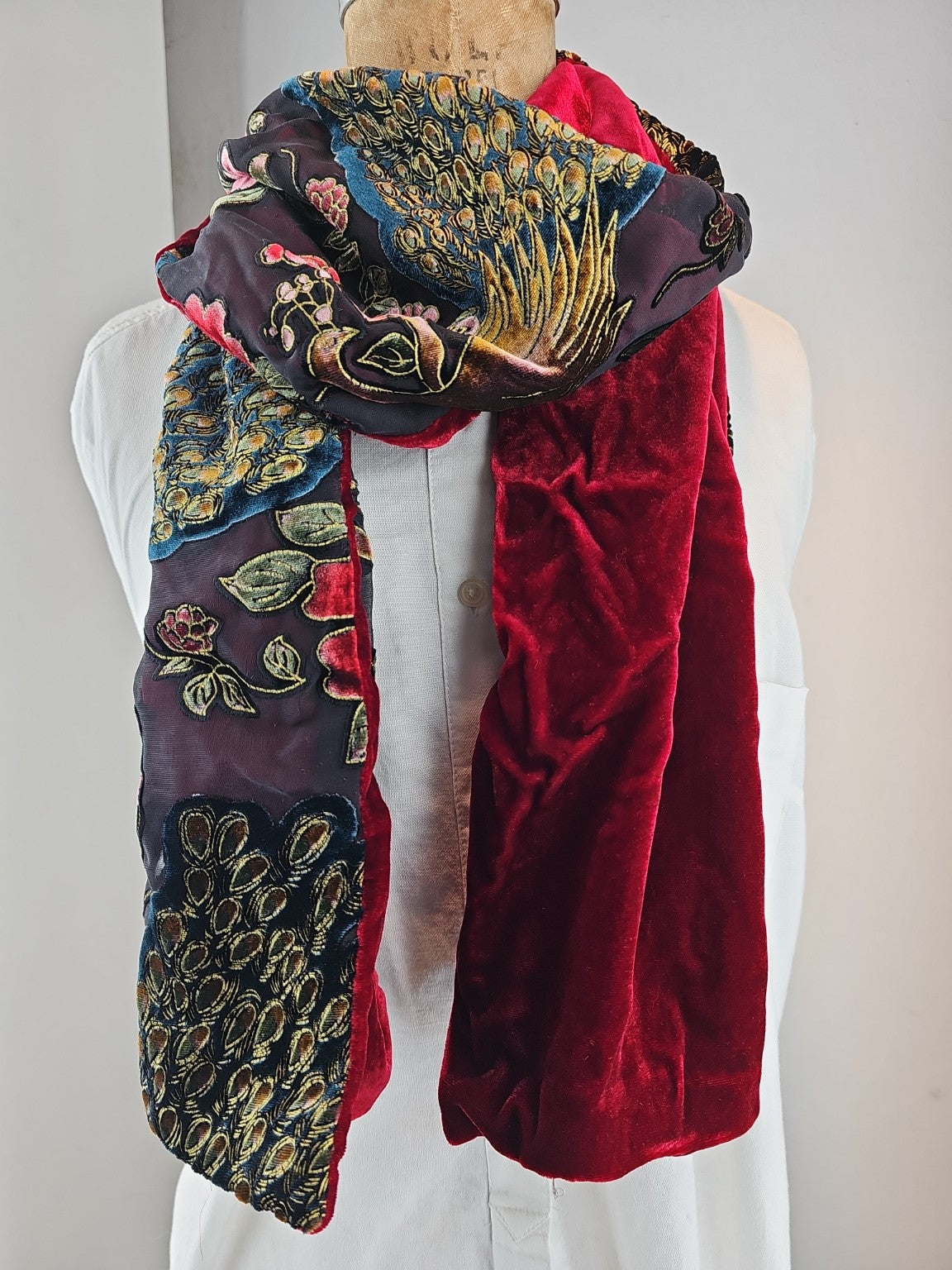 Silk velvet golden peacock with a silk velvet red back