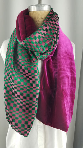 Silk velvet checkered green and fuschia colored silk scarf back with fuchsia silk