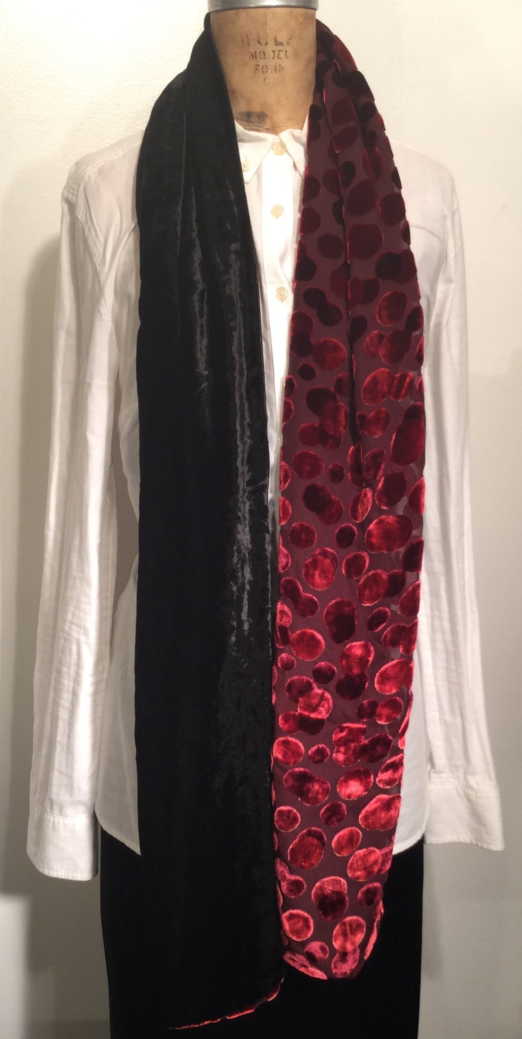 Silk velvet Red Dots with Black silk Velvet