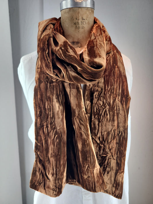 Crushed Velvet Scarf in Golden Bronze